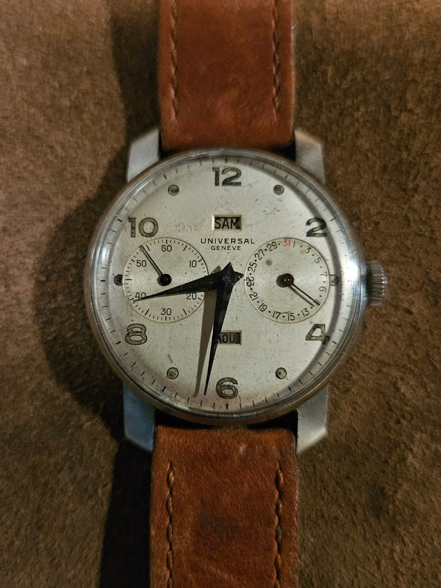 Universal Geneve triple date from the 1940s.watch in steel