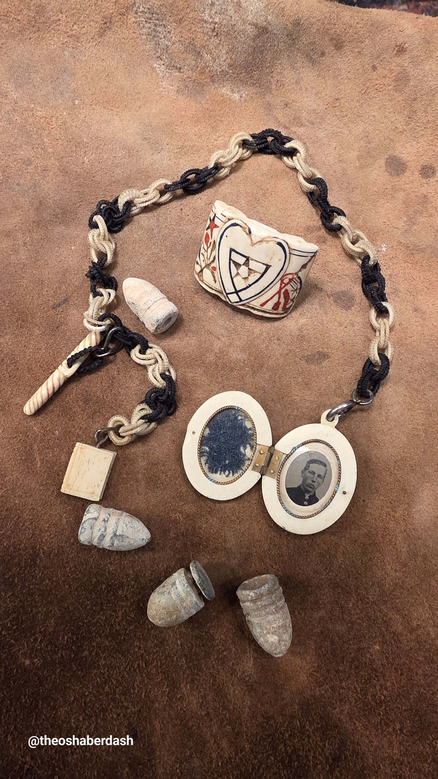 Civil war Miscellaneous items
