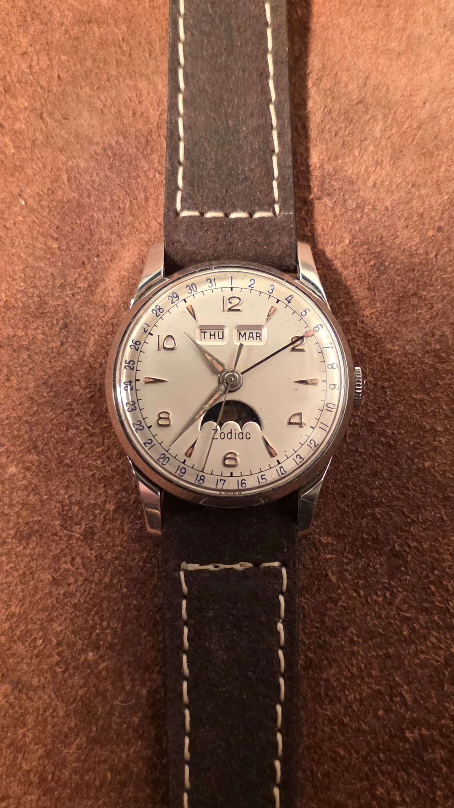 Zodiac 905 Triple date moonphase watch from the 1950s