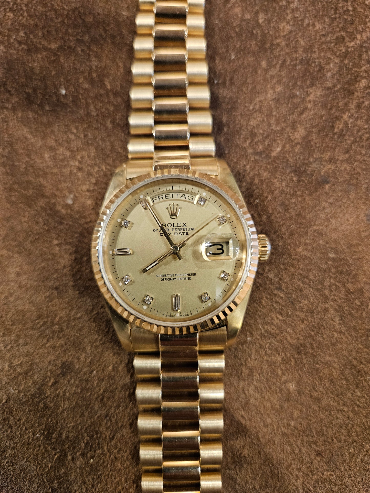 Rolex 18038 Day date Factory diamond Lemon dial from 1987