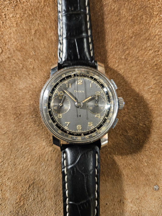 Doxa Chronograph watch from the 1940s