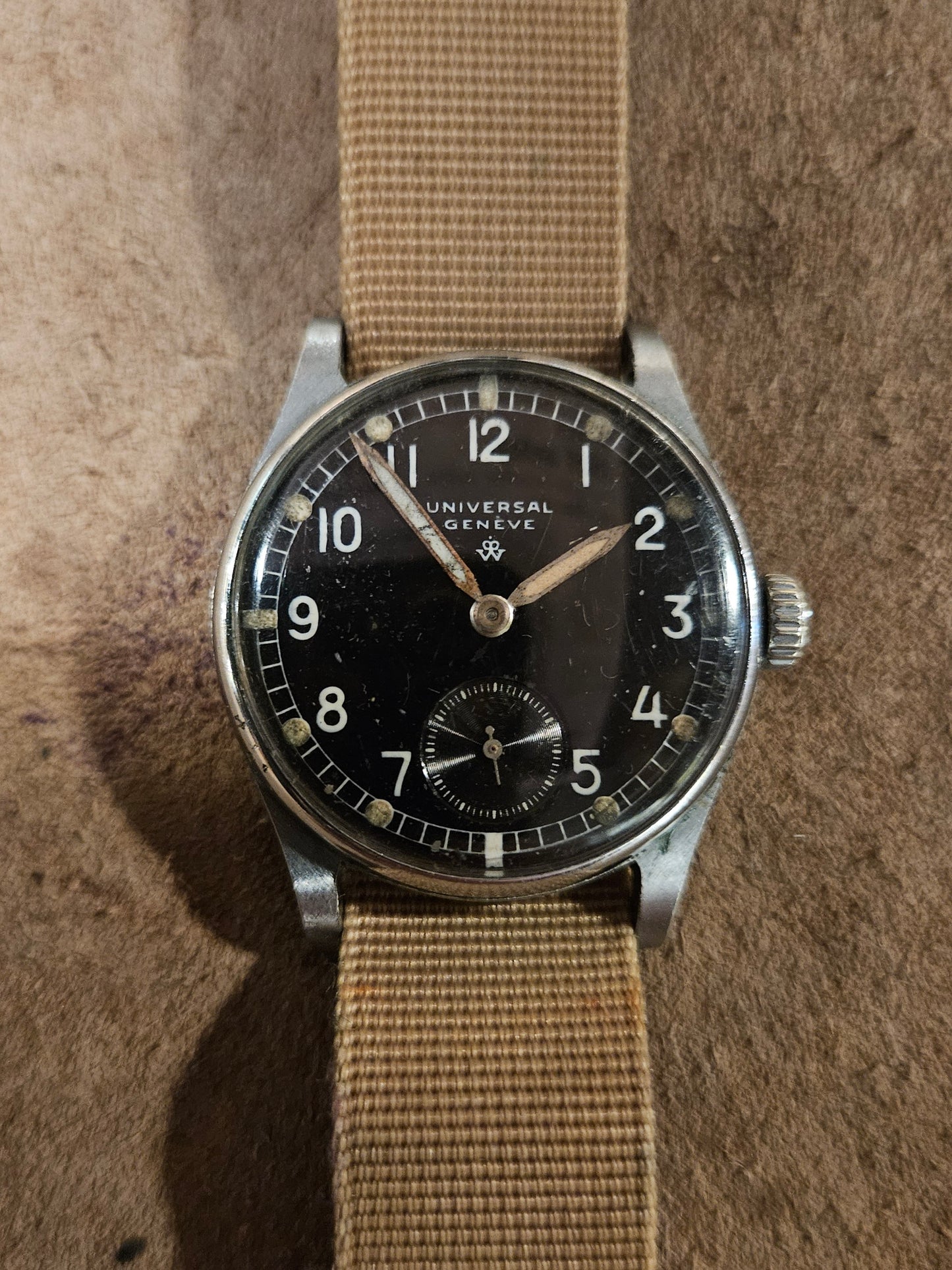 Universal Geneve WW2 Royal Dutch Military issued watch from 1939.