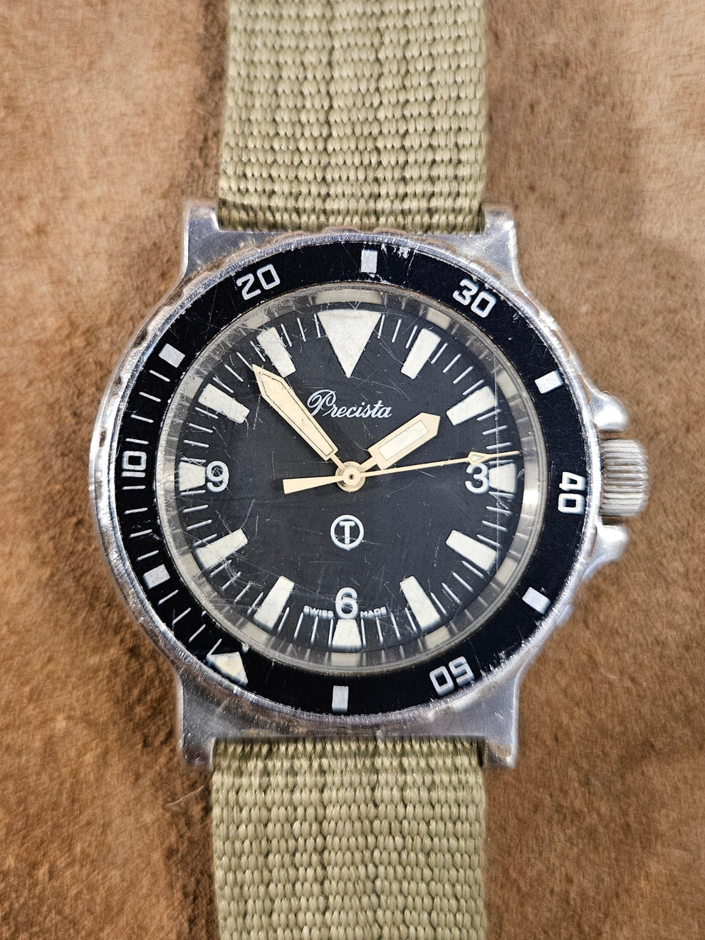 Precista Royal Navy Issued Dive watch from 1988 – Theos Haberdashery