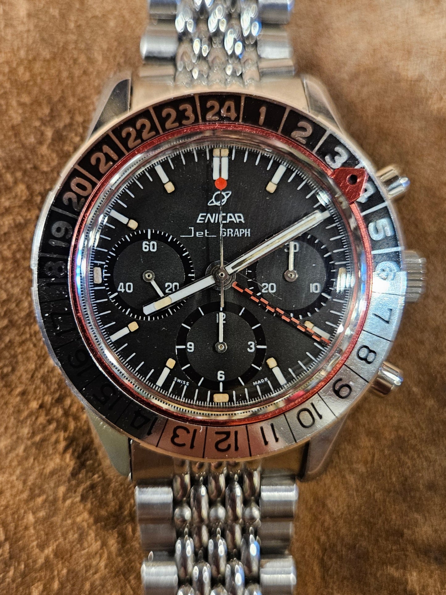 Enicar Jet Graph 072 02 02 Dual time Chronograph from the 1960s watch.