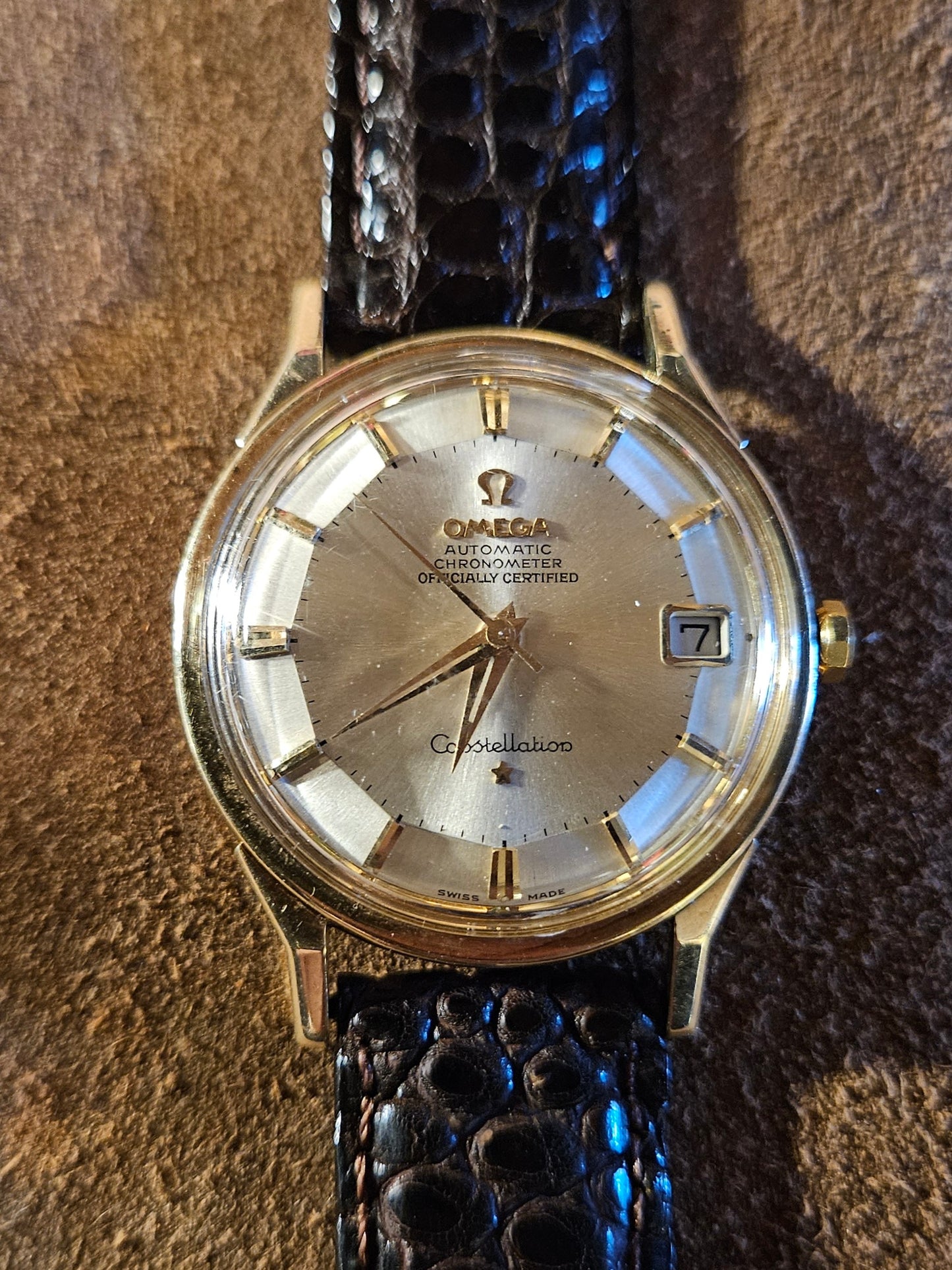 Omega Constellation Pie Pan with date watch from the 1960s