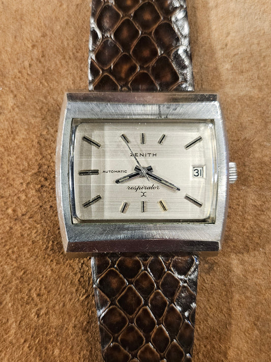 Zenith Respirator 28880 watch from thr 1970s