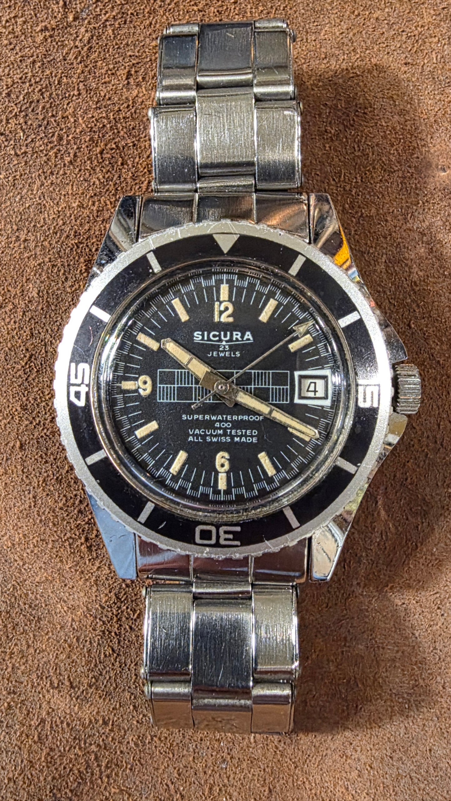 Sicura Submarine Super waterproof 400 watch from the 1960s