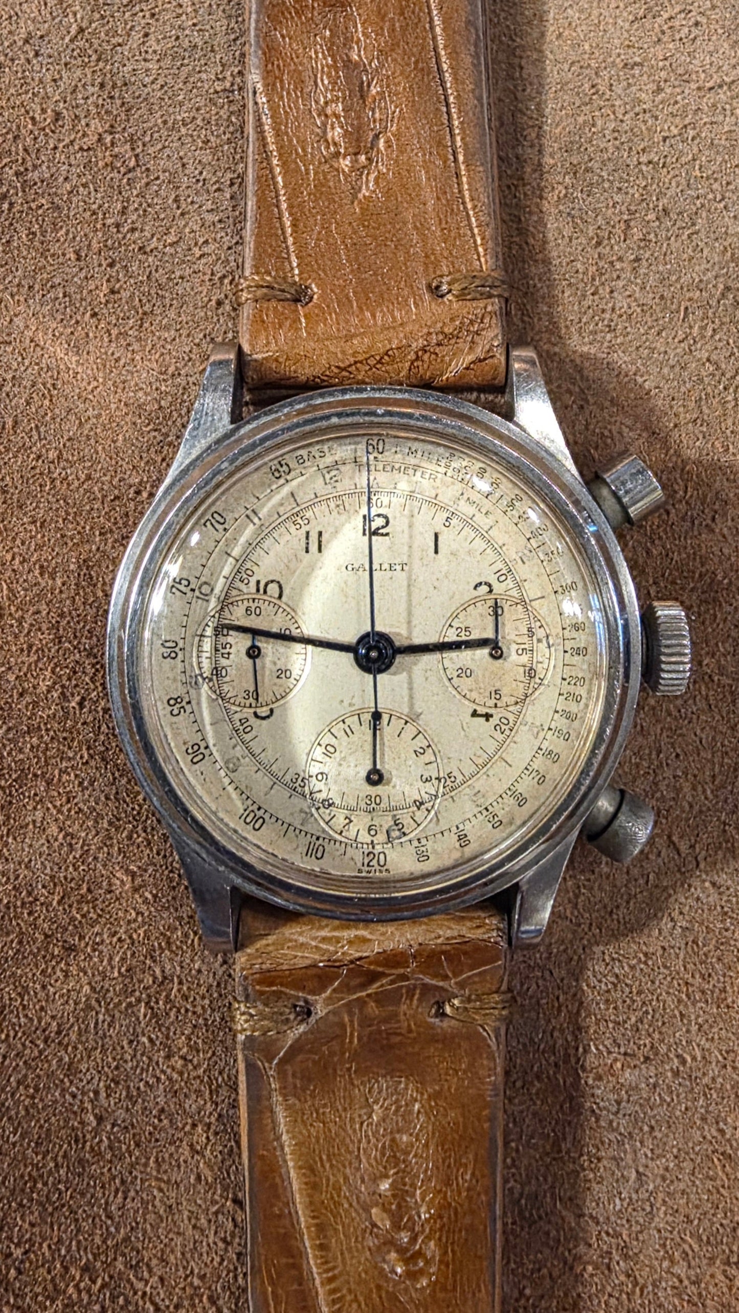 Gallet Chronograph in steel from the 1950s.