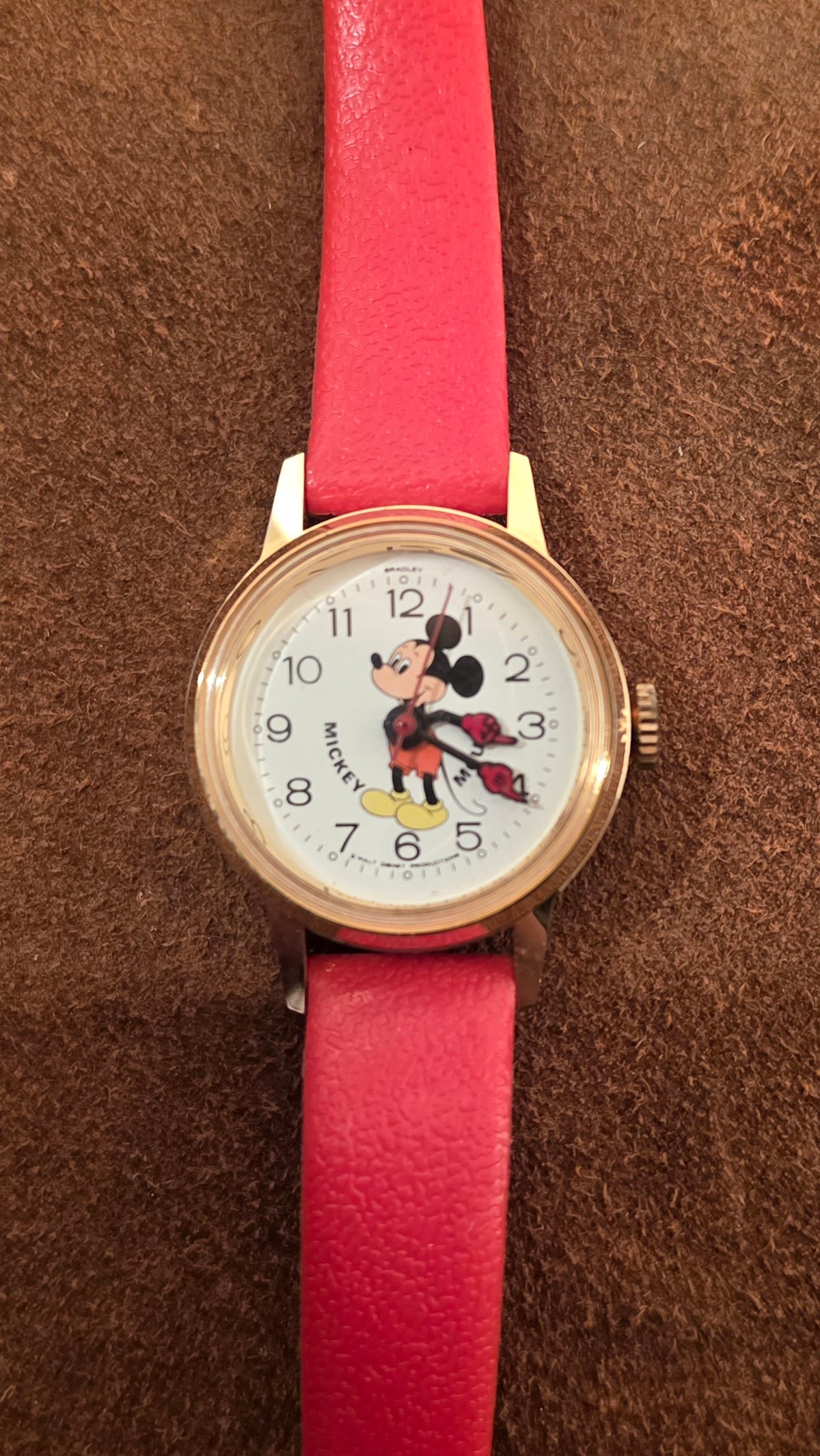 Mickey Mouse New old stock watch from the 1980s.